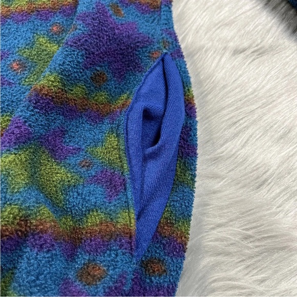 Vintage L.L. Bean Made USA Multicolored Pattern Fleece Snap Sweater - Picture 15 of 16